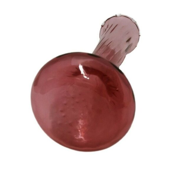 Vintage Pilgrim Cranberry Glass Swirl Bud Vase With Ruffled Edge - Picture 4 of 4